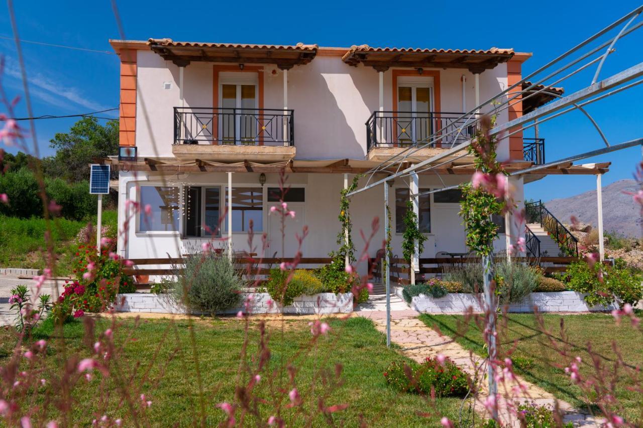 Casa Di Colona - Κόκκινο Apartment Lixouri Luaran gambar